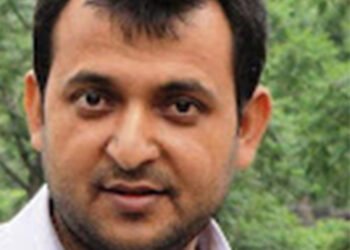 चन्दन पाण्डेय: लक्ष्य शतक का नारा       