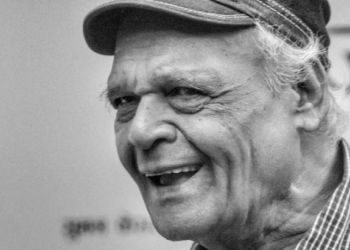 विष्णु खरे से व्योमेश शुक्ल की बातचीत