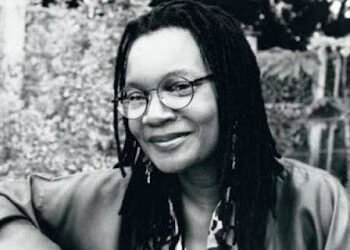 तुम बाक़ी जानवरों के खिलौने क्यों नहीं बनाते : इवॉन्न वेरा : अनुवाद – नरेश गोस्वामी