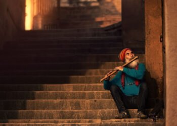 साल का सातवाँ गहन : अम्बर पाण्डेय