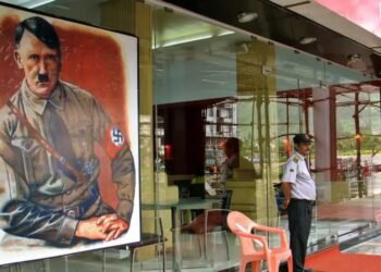 हमको डिक्टेटर मांगता ! : सुभाष गाताडे